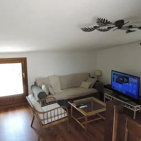 Дом отдыха Casa Con Jardin Y Aparcamiento En Viznar, Junto A Granada