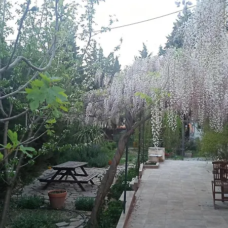 Сasa de vacaciones Casa Con Jardin Y Aparcamiento En Viznar, Junto A Granada Víznar