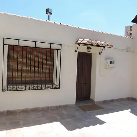 Casa Con Jardin Y Aparcamiento En Viznar, Junto A Granada Viznar
