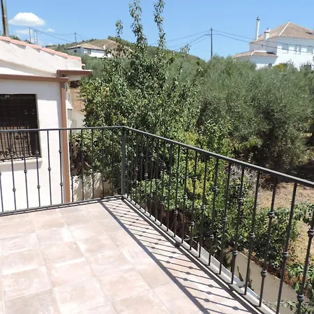 Casa Con Jardin Y Aparcamiento En Viznar, Junto A Granada *
