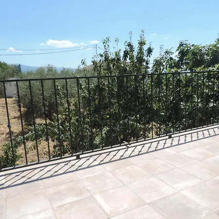 Casa Con Jardin Y Aparcamiento En Viznar, Junto A Granada Holiday home