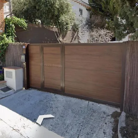 Casa Con Jardin Y Aparcamiento En Viznar, Junto A Granada Viznar