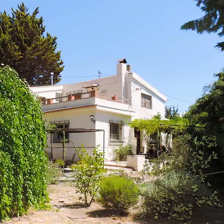 Casa Con Jardin Y Aparcamiento En Viznar, Junto A Granada *